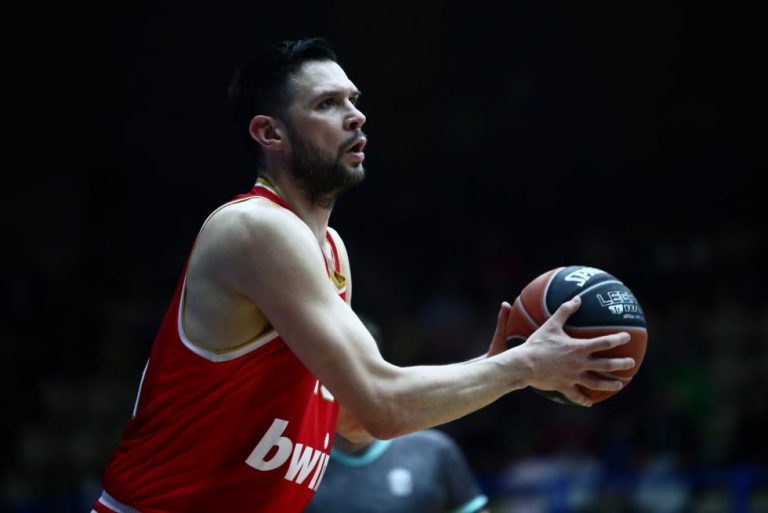 Ο Παπανικολάου ξεπέρασε τον Τάρλατς και… κυνηγάει τον Σπανούλη!