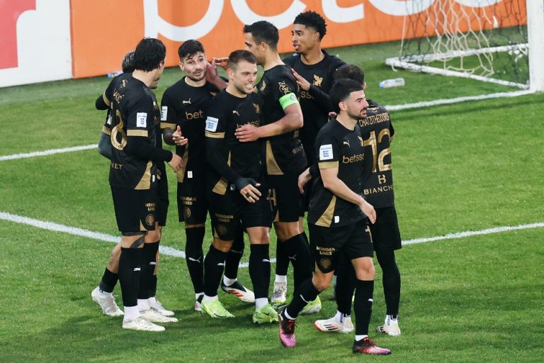 ΟΦΗ – Λαμία 3-0: Εύκολο απόγευμα για τους Κρητικούς (vid)