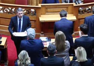 ΠΑΣΟΚ: «Χρειάζεται άμεσα πολιτική αλλαγή», λένε στη Χαρ. Τρικούπη – «Είμαστε η ηγέτιδα δύναμη της αντιπολίτευσης»