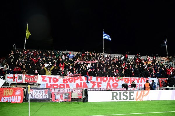 Το Μπόντο έγινε… Πειραιάς: Βροντερό παρών από τον κόσμο του Ολυμπιακού και στο «Aspmyra Stadion»! (vid)