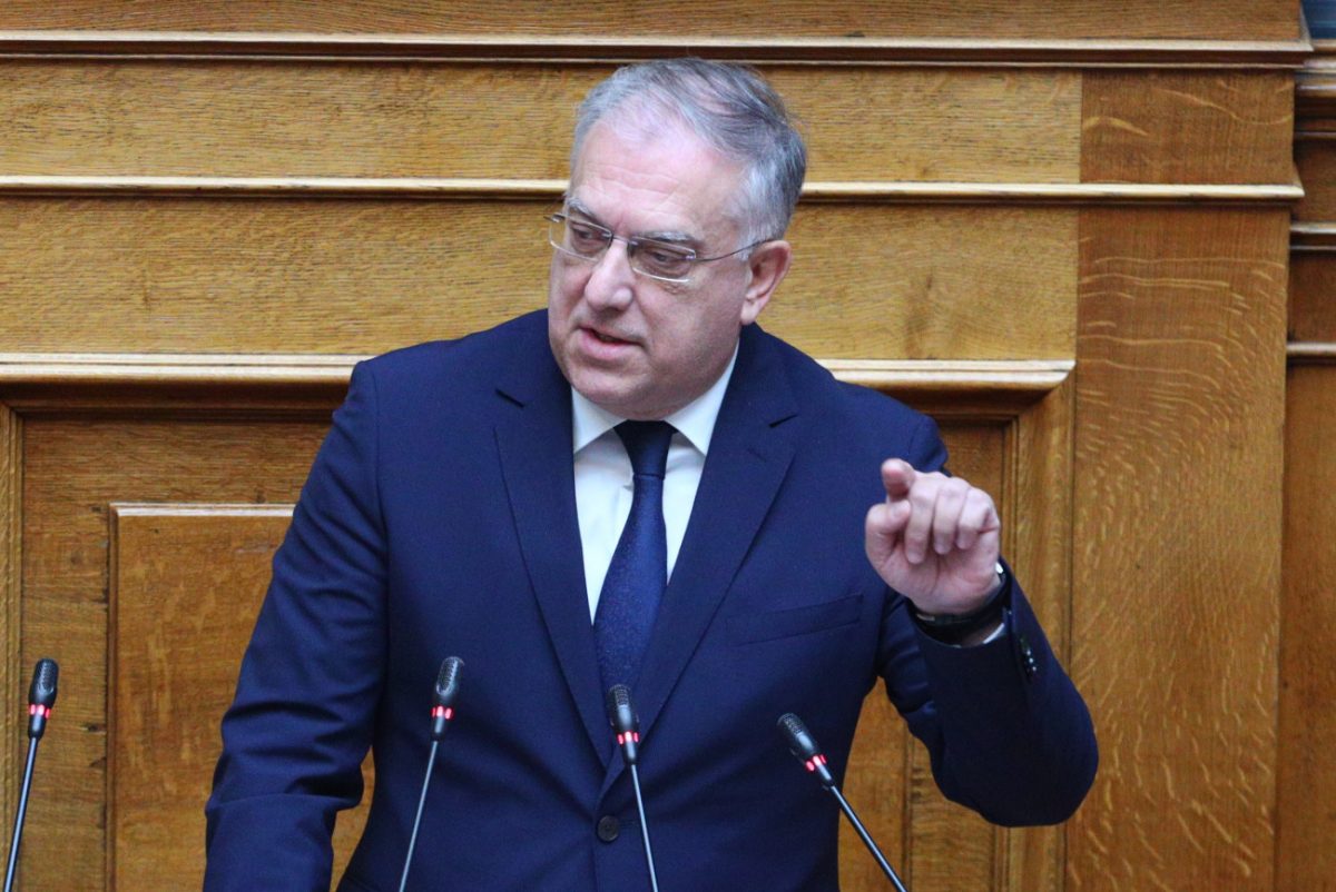 Θεοδωρικάκος: Έχουμε ανθρώπινη, κοινωνική και ηθική υποχρέωση για να διαλευκανθεί πλήρως η τραγωδία των Τεμπών