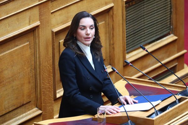 Κεφαλογιάννη: Δεν θα επιτρέψουμε να ανακόψει την πορεία της χώρας ο λαϊκισμός της αντιπολίτευσης