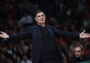 Μπαρτζώκας: «Ευγνώμων για την ατμόσφαιρα – Ομαδική νίκη»