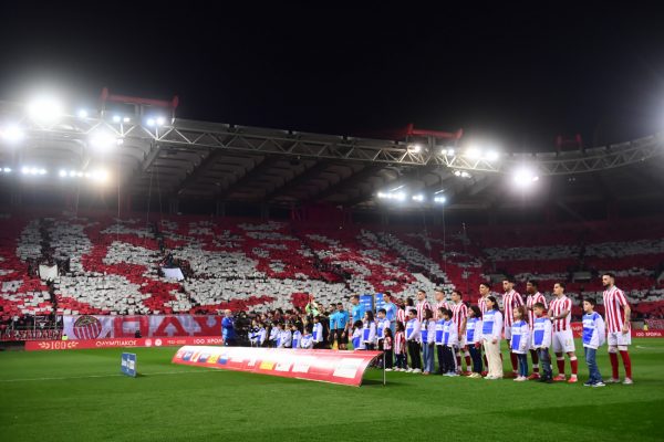 Oλυμπιακός: Όταν οι άλλοι πνίγονται στην εσωστρέφεια, στον Πειραιά σχεδιάζουν το μέλλον