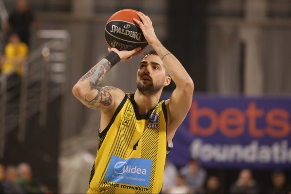 Χωρίς Τολιόπουλο ο Άρης κόντρα στον Παναθηναϊκό