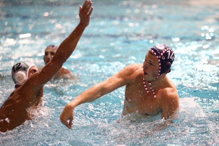 Απίστευτο: 56-0 ο Ολυμπιακός τον Παναθηναϊκό στο πόλο