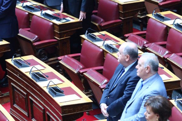 Μητσοτάκης: Η αντιθεσμική στάση κάποιων κομμάτων στην ορκωμοσία Τασούλα πετροβολά τη δημοκρατία