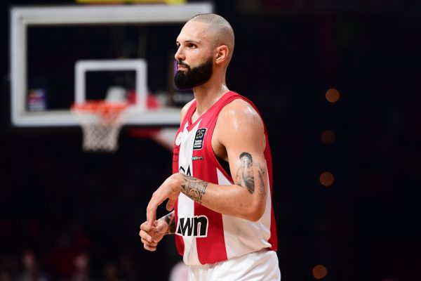 Το τετ α τετ του Φουρνιέ με τον Ντε Κολό πριν το Βιλερμπάν – Ολυμπιακός (pic)