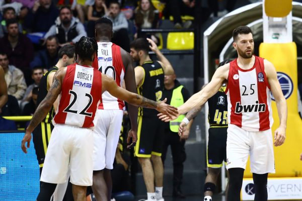 Ολυμπιακός: Ο Πίτερς και τα μεγάλα κέρδη του Μπαρτζώκα (pic, vids)