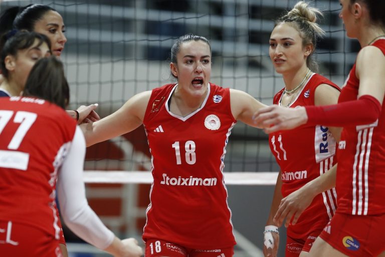 ΑΟ Θήρας – Ολυμπιακός 0-3: Φουλ για κούπα οι Ερυθρόλευκες!