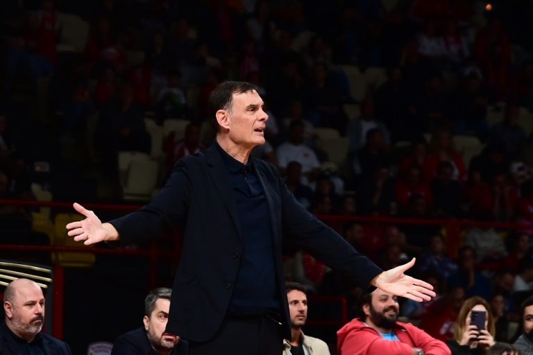 Μπαρτζώκας: «Είχαμε παίκτες με κίνητρο να παίξουν καλά» – Τι είπε για τους τραυματίες