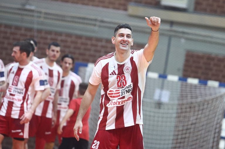 Ολυμπιακός – Ρούναρ Σάντεφιορντ 37-31: Φουλ για τα ημιτελικά του EHF European Cup!