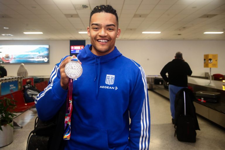 Καραλής: «Ξεπέρασα τον εαυτό μου με τα 6.05μ. – Γιατί να μην βγω και εγώ πρώτος κάποια στιγμή…»