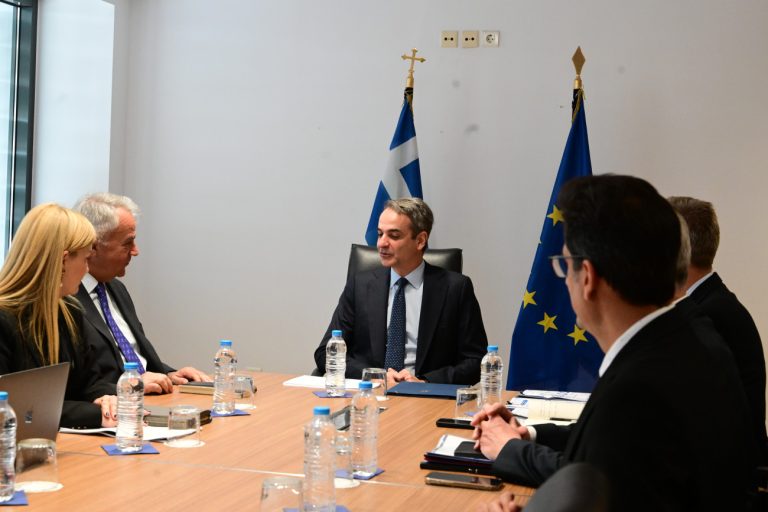 Στο υπουργείο Μετανάστευσης και Ασύλου ο Μητσοτάκης