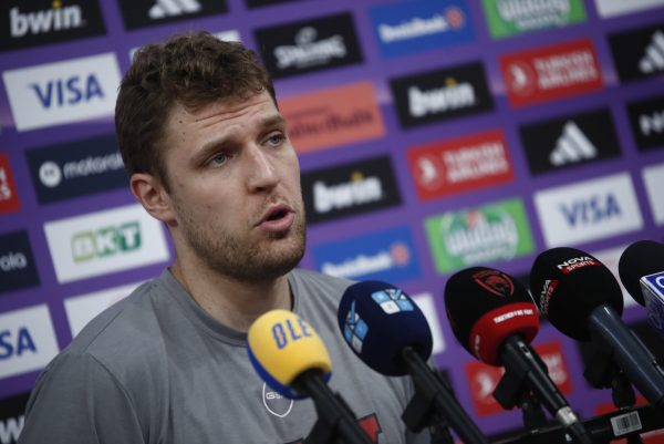 Ο Βεζένκοφ αποθέωσε τον Βασίλη Σπανούλη: «Η Μονακό έχει εξαιρετικό προπονητή»