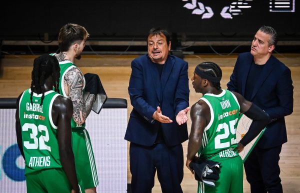 Αταμάν: «Για 35 λεπτά παίξαμε απαίσιο μπάσκετ – Θαύμα που νικήσαμε αυτό το παιχνίδι»