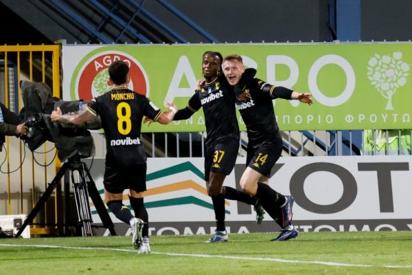 Super League: Η βαθμολογία των πλέι οφ 5-8 μετά τις νίκες του Άρη και του Ατρόμητου