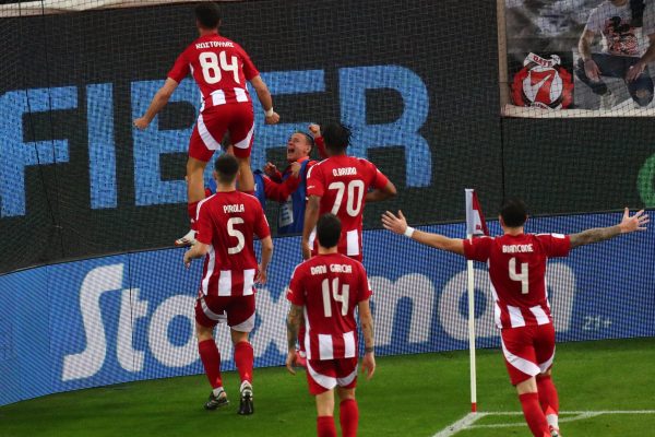 Πώς μπορεί να πάρει και μαθηματικά το πρωτάθλημα ο Ολυμπιακός στην Τούμπα