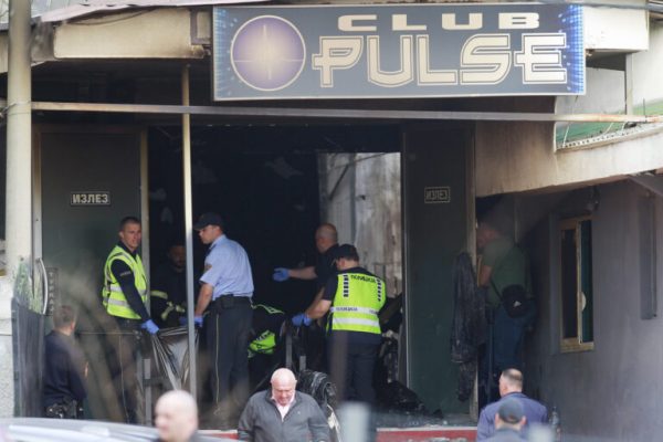 Βόρεια Μακεδονία: Υπό κράτηση τουλάχιστον 10 άτομα για την τραγωδία – Αποθήκη που έγινε «κλαμπ» ο χώρος της συναυλίας