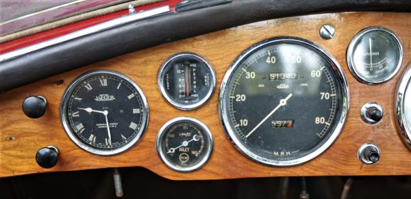 Θερινή ώρα: Άλλαξε η ώρα – Ρυθμίστε τις συσκευές σας!