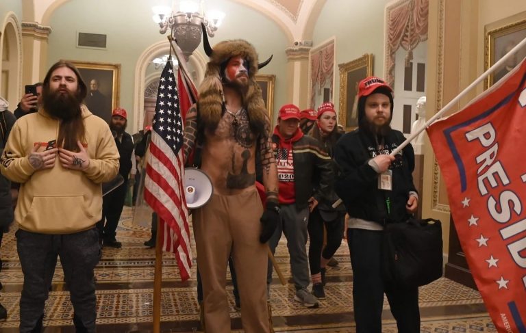 Θα κερδίσει η τεχνητή νοημοσύνη τη φυσική βλακεία;