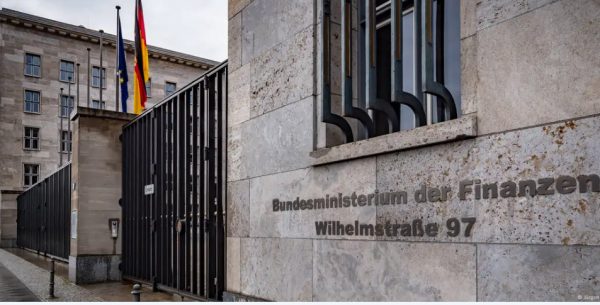 Γερμανία: Νέα «εποχή Σόιμπλε» στο υπουργείο Οικονομικών;