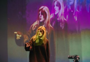 «Girls & Boys» από τις 28 Απριλίου στο Θέατρο Βασιλάκου