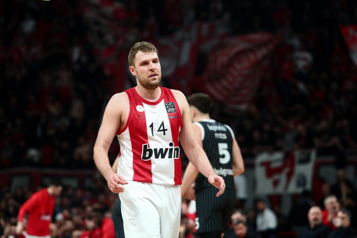 Δεν τον βλέπουν ούτε με… κυάλια – Σε άλλο επίπεδο ο Ολυμπιακός