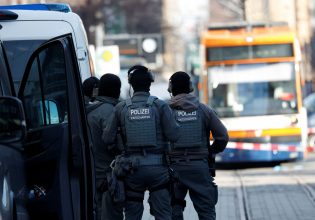 Γερμανία: Σοκαρισμένη από το περιστατικό στο Μάνχαϊμ που δεν είναι το πρώτο 