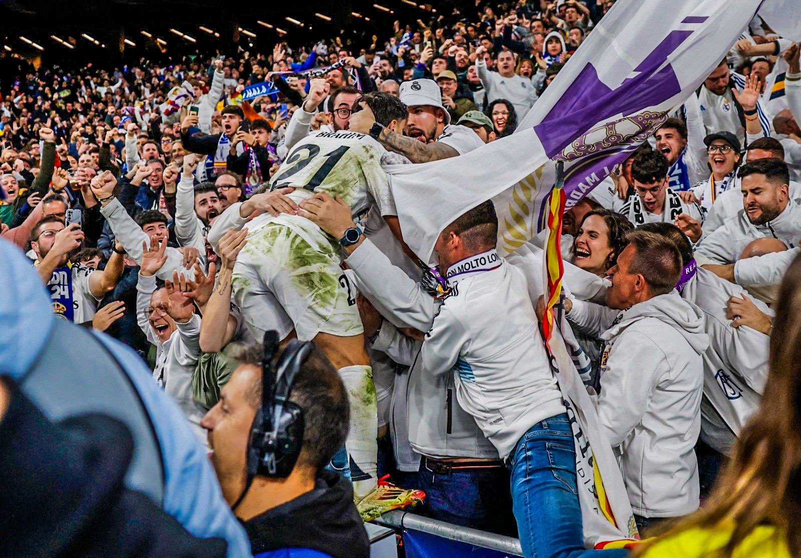 Ο Ντίας έκανε το 2-1 για τη Ρεάλ και έβαλε «φωτιά» στο Μπερναμπέου (vids)