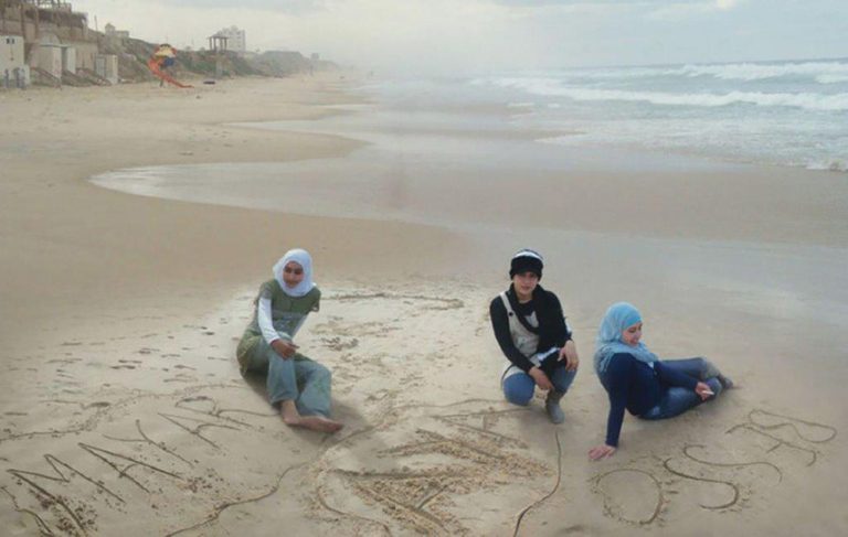 Beyond Borders: Το Διεθνές Φεστιβάλ Ντοκιμαντέρ Καστελλορίζου έρχεται στην Ταινιοθήκη