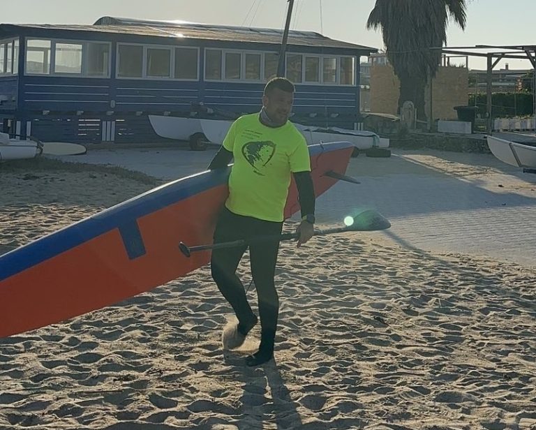 Από τη Θεσσαλονίκη στα Χανιά με SUP για τη μάχη απέναντι στον καρκίνο