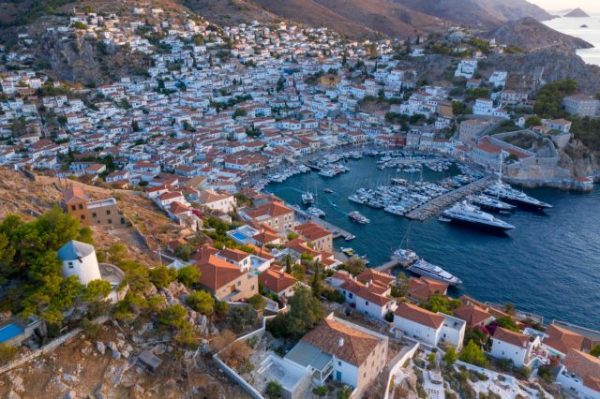 Νέο αποχετευτικό δίκτυο στην Ύδρα