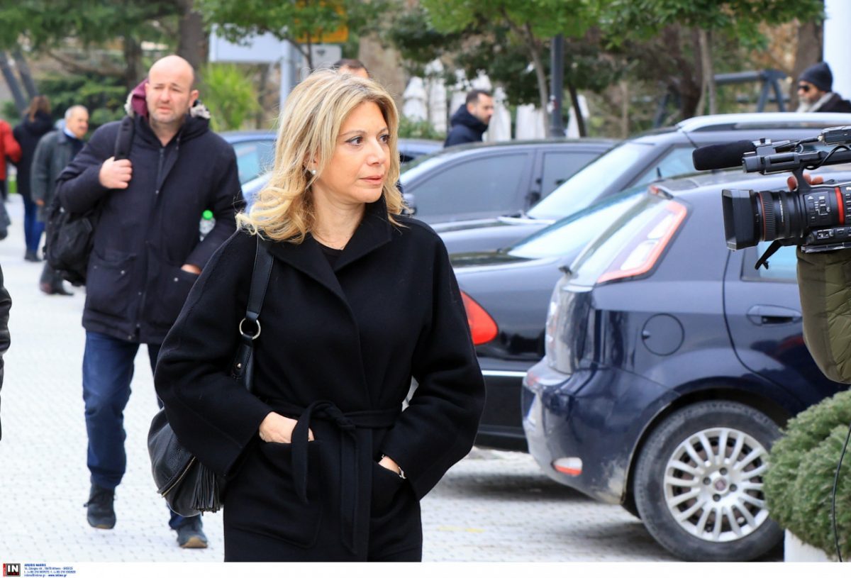 Μαρία Καρυστιανού: Μήνυση κατά Μπακαΐμη για τα 649.000 αρχεία που ακόμη δεν έβαλε στη δικογραφία των Τεμπών