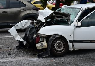 Ζευγάρι ηλικιωμένων οι δύο νεκροί στο δυστύχημα της λεωφόρου Κατεχάκη – Πώς συνέβη το τροχαίο
