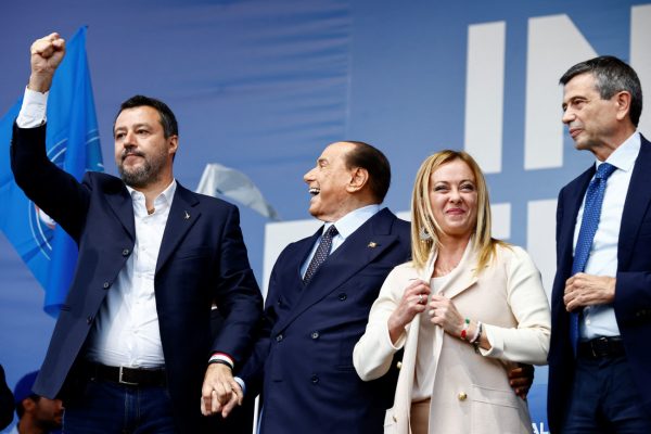 Σαλβίνι: «Ευρωπαϊκός στρατός διοικούμενος από τον τρελό Μακρόν; Όχι, ποτέ»