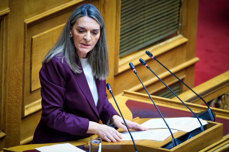 Πέρκα – Νέα Αριστερά: Ο Τριαντόπουλος δεν θα αποτελέσει τη γραμμή φυγής της ΝΔ