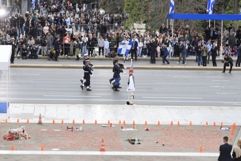 ΕΔΕ από το Πολεμικό Ναυτικό για τα εθνικιστικά συνθήματα στην παρέλαση της 25ης Μαρτίου