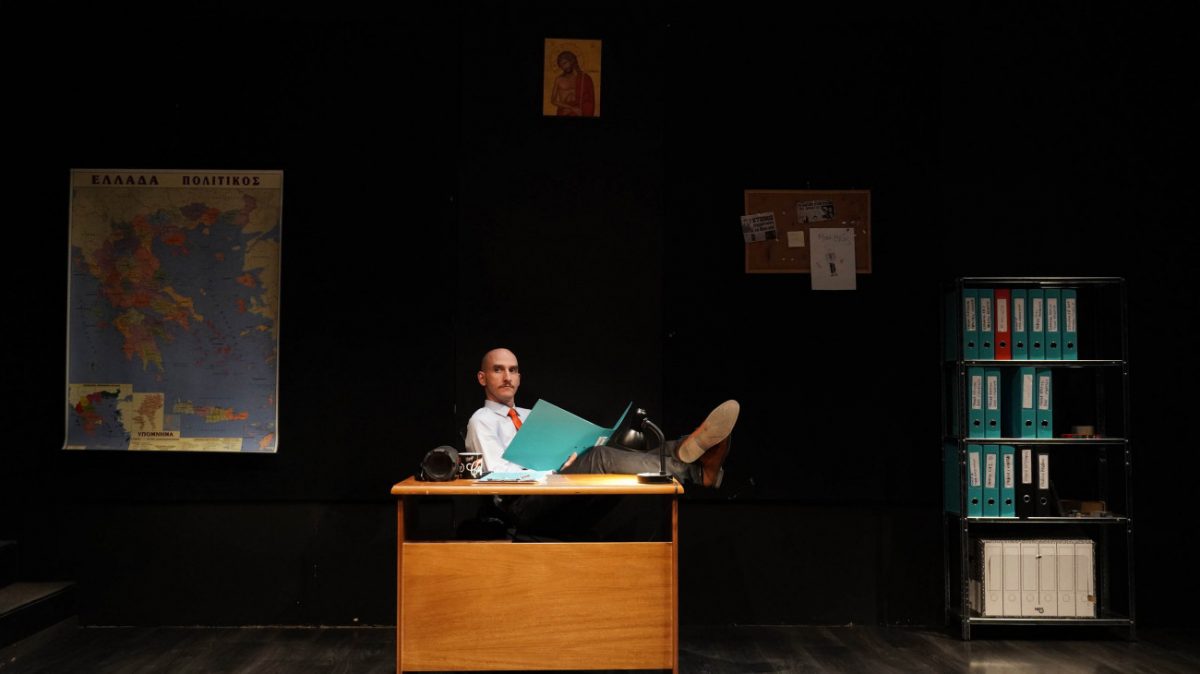 «Πετετεριάν»: Παράταση παραστάσεων έως 4 Απριλίου στο θέατρο Δρόμος