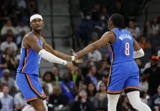 50άρα από τον Σάι – Μεγάλη νίκη των Γουόριορς με πρωταγωνιστή – έκπληξη (vids)