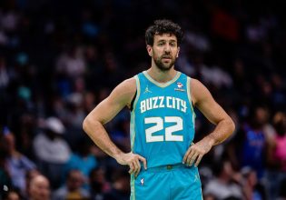 Δεν σταματούν τα σενάρια για Μίτσιτς: «Αν αποφασίσει να πάει στον Παναθηναϊκό…»