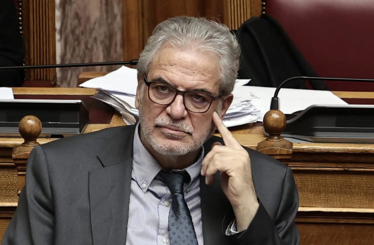 Έφυγε από ζωή η μητέρα του υπουργού Ναυτιλίας Χρήστου Στυλιανίδη – Το συγκινητικό μήνυμα