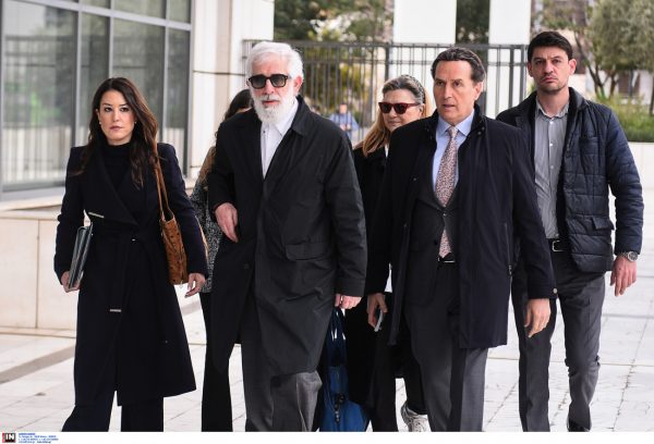 Πέτρος Φιλιππίδης: Ενταση στη δίκη με Μπιμπίλα – «Έχουν γίνει καταγγελίες και για σένα»