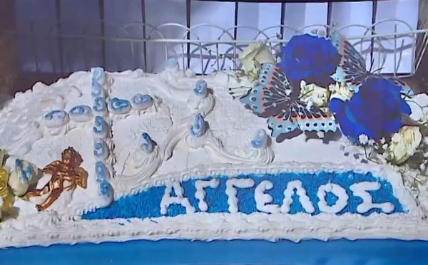 Κρήτη: Ανείπωτη θλίψη στο μνημόσυνο για τον μικρό Άγγελο – Τι υποστηρίζει ο 44χρονος για την 26χρονη μητέρα του