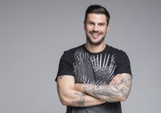 Άκης Πετρετζίκης: Η έκπληξη των συνεργατών του για τα 41α γενέθλια του