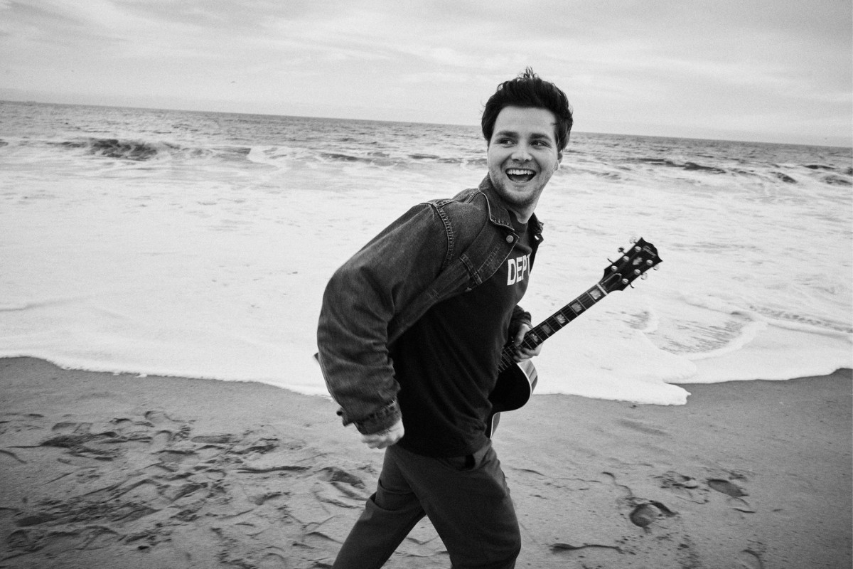 Aπό την αστεγία στην κορυφή του κόσμου: Η ιστορία του Άλεξ Γουόρεν είναι «σχέδιο Θεού»