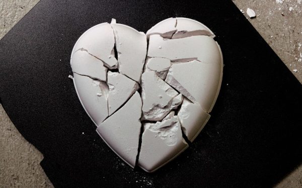 «Σύνδρομο ραγισμένης καρδιάς»: Τελικά οι Τζιν Χάκμαν και Μπέτσι Αρακάουα πέθαναν από αγάπη;