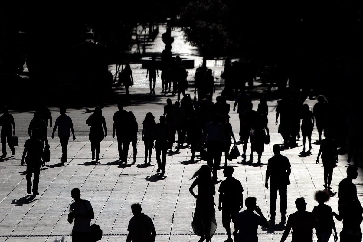 Πληθυσμιακή κρίση στην Ευρώπη – Μπορεί η μετανάστευση να αντισταθμίσει τη μείωσή της;