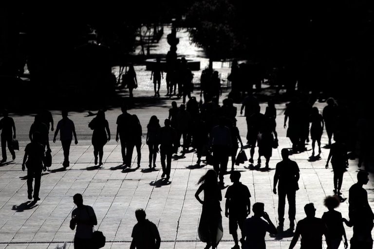 Πληθυσμιακή κρίση στην Ευρώπη – Μπορεί η μετανάστευση να αντισταθμίσει τη μείωσή της;