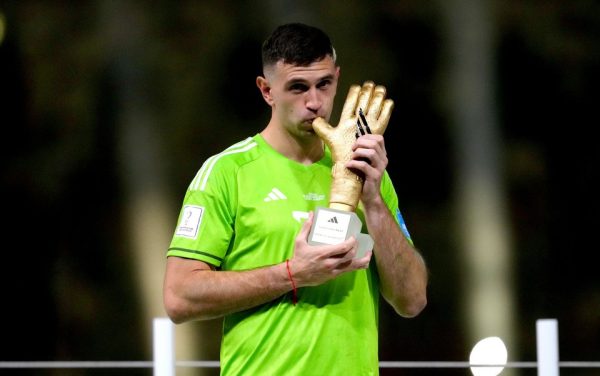 Εμιλιάνο Μαρτίνες: Τείχος ή… ντουβάρι; (vids, pics)